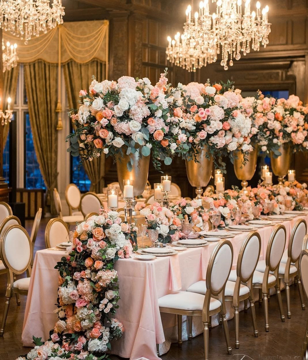 ایده تزئین تالار عروسی با گل